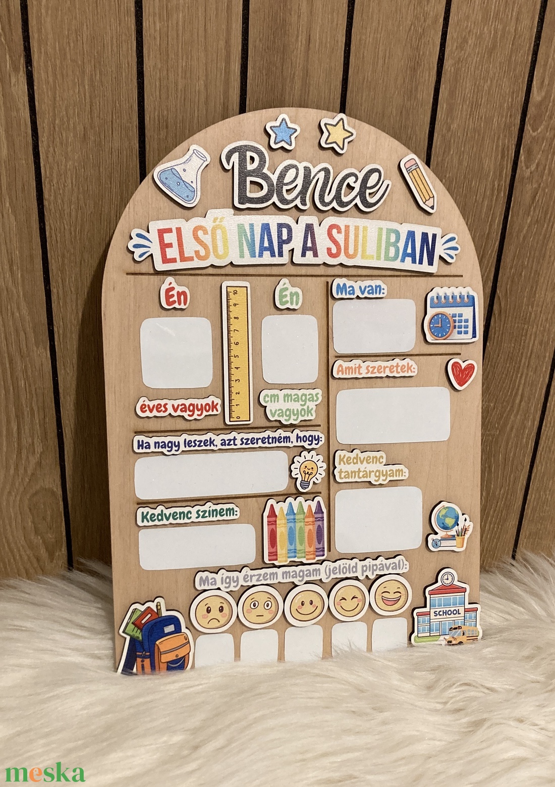 Első nap a suliban � letörölhető, névre szóló fotótábla - játék & sport - motivációs jutalomtábla - Meska.hu