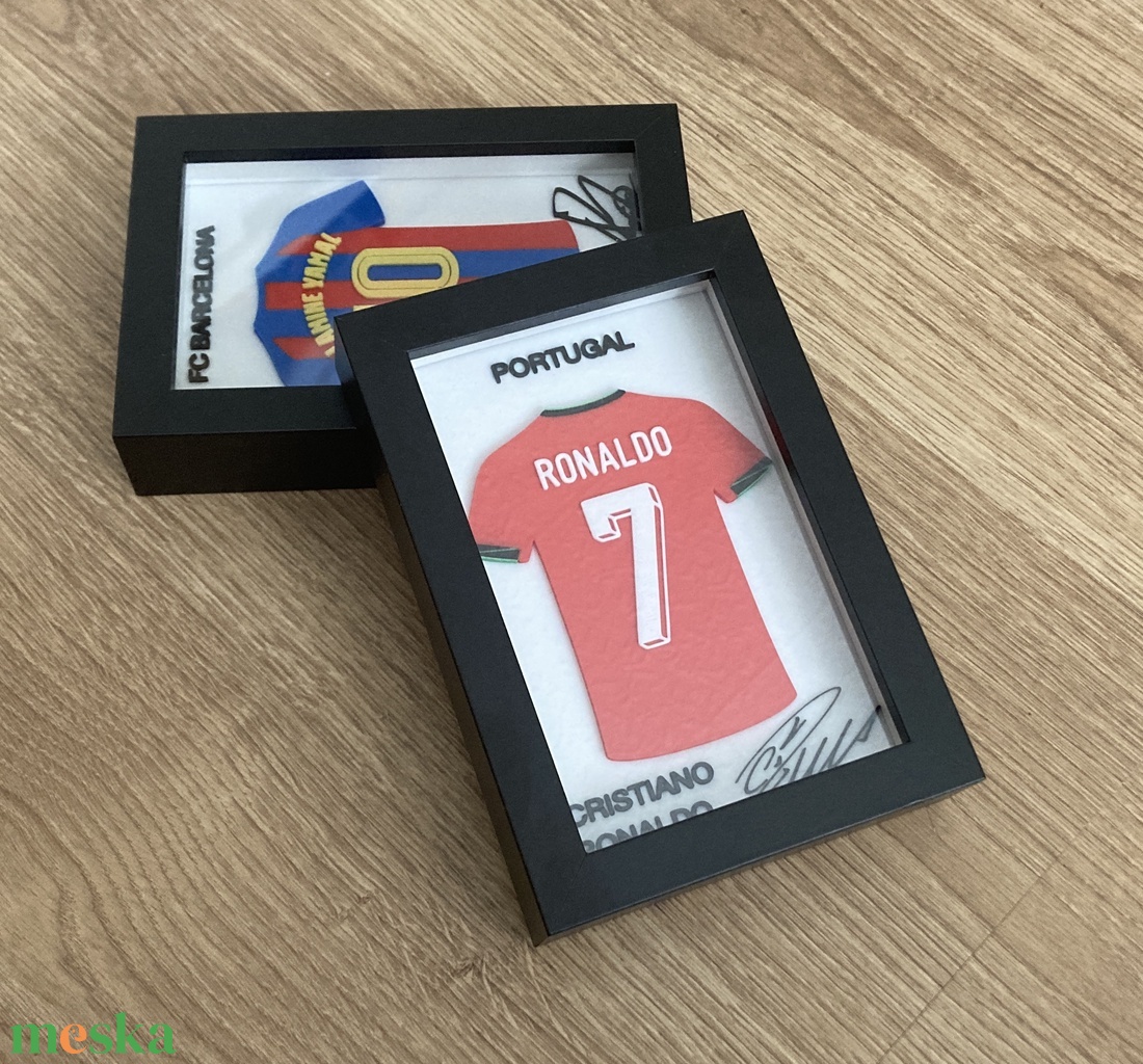 Mini foci mez dekoráció képkeretben - otthon & életmód - dekoráció - kép & falikép - képkeret - Meska.hu