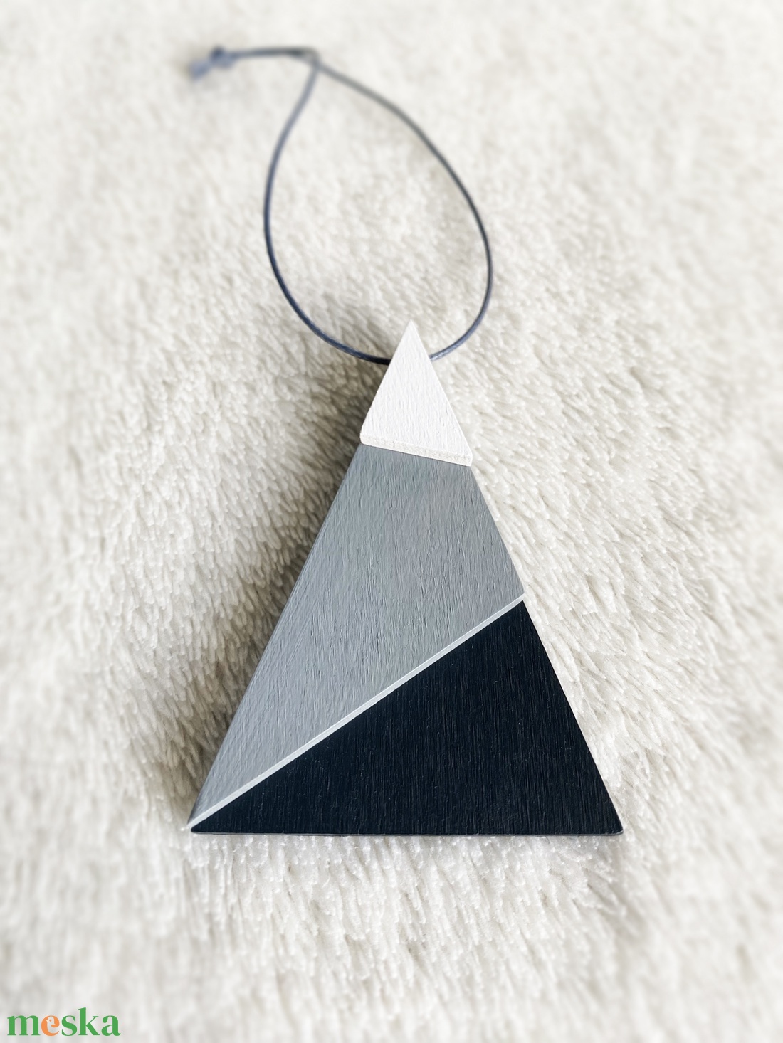 Színtömbös karácsonyfadísz - szürke - karácsony - karácsonyi lakásdekoráció - karácsonyfadíszek - Meska.hu