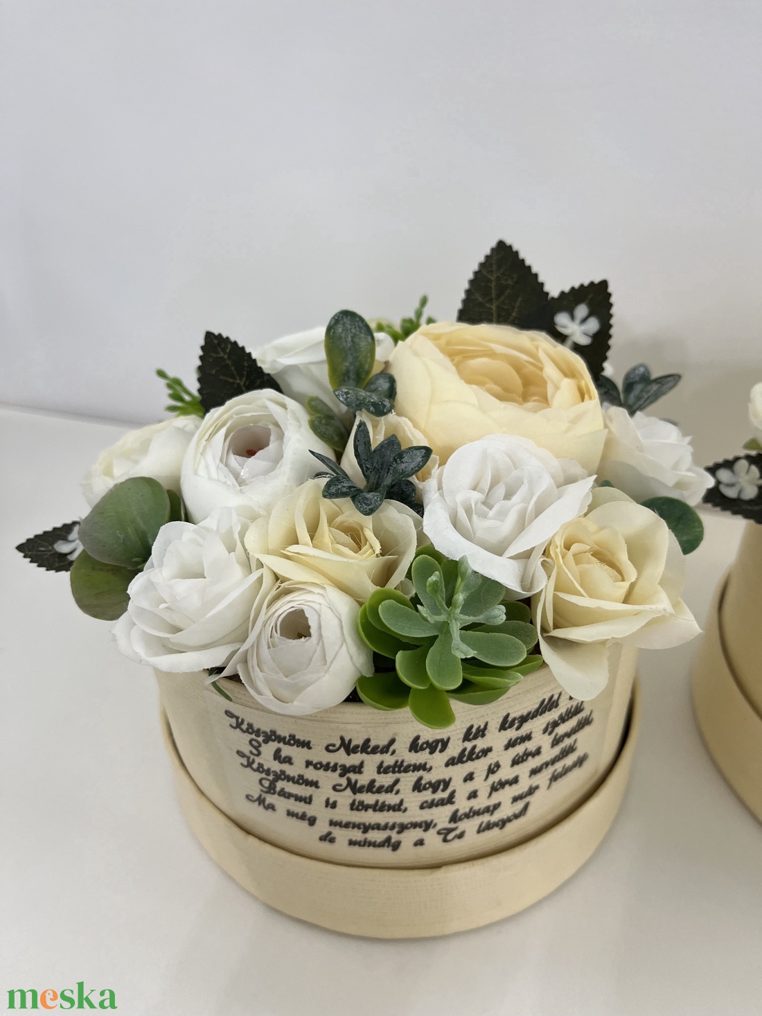 Szülőköszöntő virágbox  - esküvő - emlék & ajándék - szülőköszöntő ajándék - Meska.hu