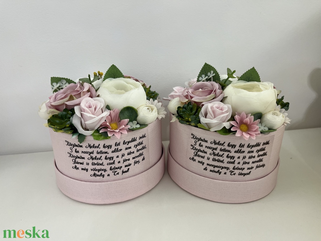 Szülőköszöntő virágbox  - esküvő - emlék & ajándék - szülőköszöntő ajándék - Meska.hu
