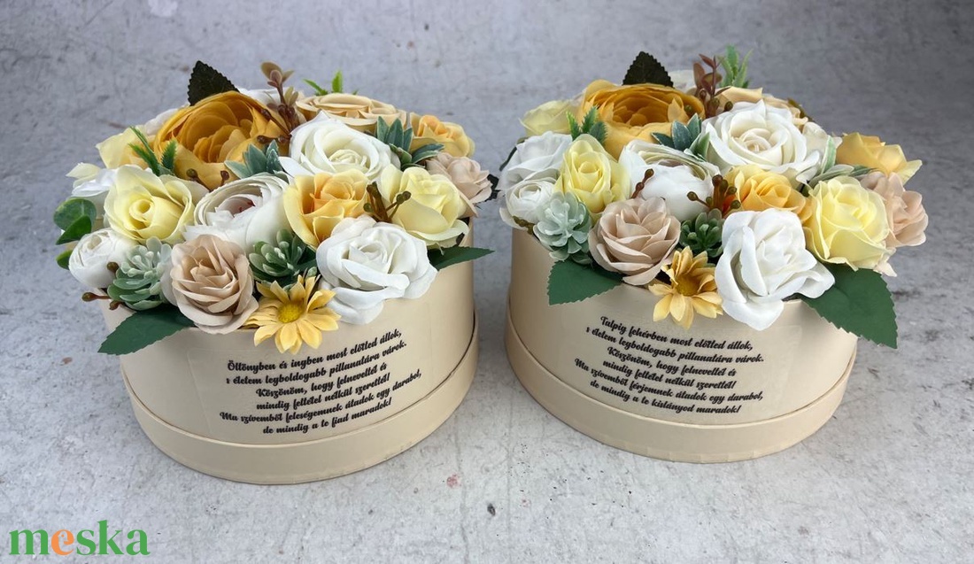 Szülőköszöntő virágbox  - esküvő - emlék & ajándék - szülőköszöntő ajándék - Meska.hu