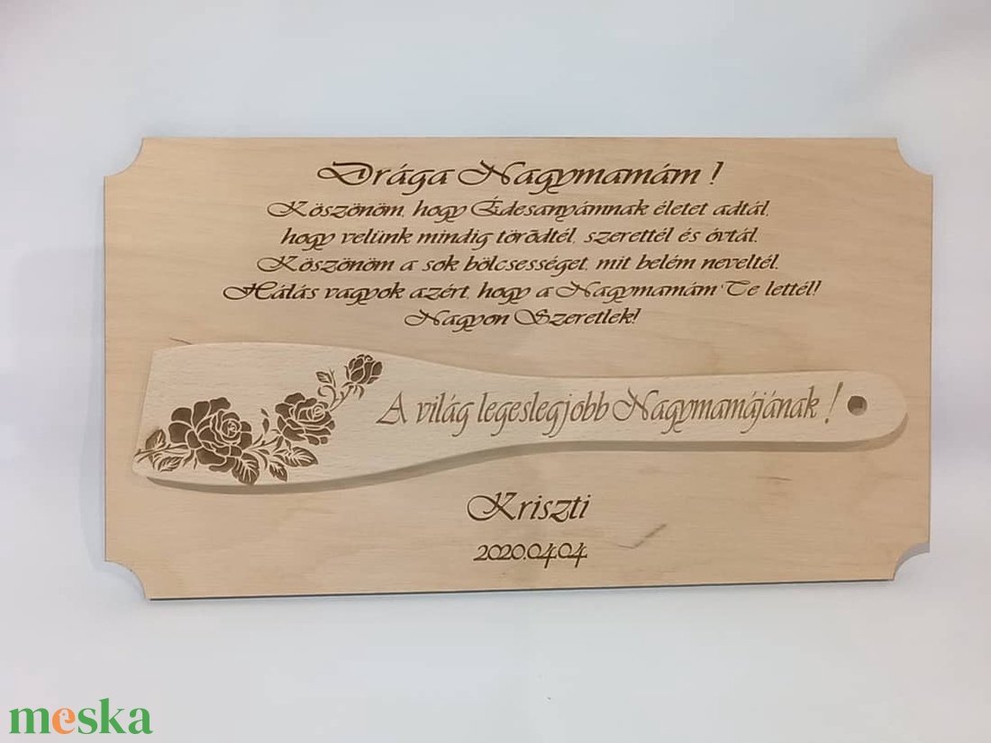 Fakanállal táblán. - esküvő - emlék & ajándék - szülőköszöntő ajándék - Meska.hu Fakanállal táblán. - esküvő - emlék & ajándék - szülőköszöntő ajándék - Meska.hu
