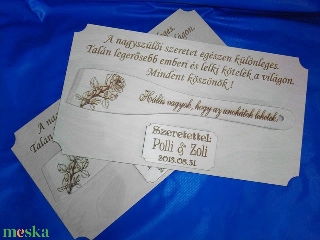Fakanállal táblán. - esküvő - emlék & ajándék - szülőköszöntő ajándék - Meska.hu Fakanállal táblán. - esküvő - emlék & ajándék - szülőköszöntő ajándék - Meska.hu