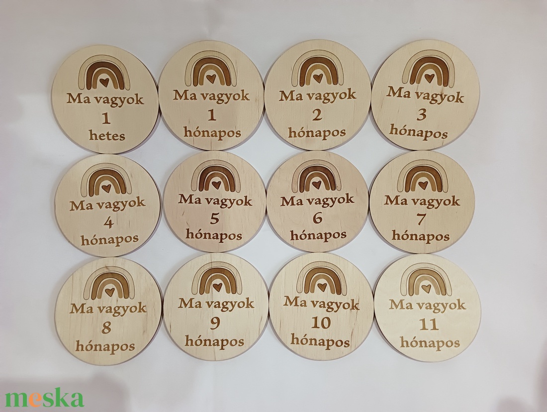 Mérföldkő korong - ruha & divat - babaruha & gyerekruha - babafotózási ruha és kellék - Meska.hu Mérföldkő korong - ruha & divat - babaruha & gyerekruha - babafotózási ruha és kellék - Meska.hu