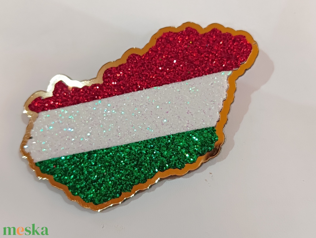 Kokárda - ékszer - kitűző és bross - kitűző - Meska.hu Kokárda - ékszer - kitűző és bross - kitűző - Meska.hu
