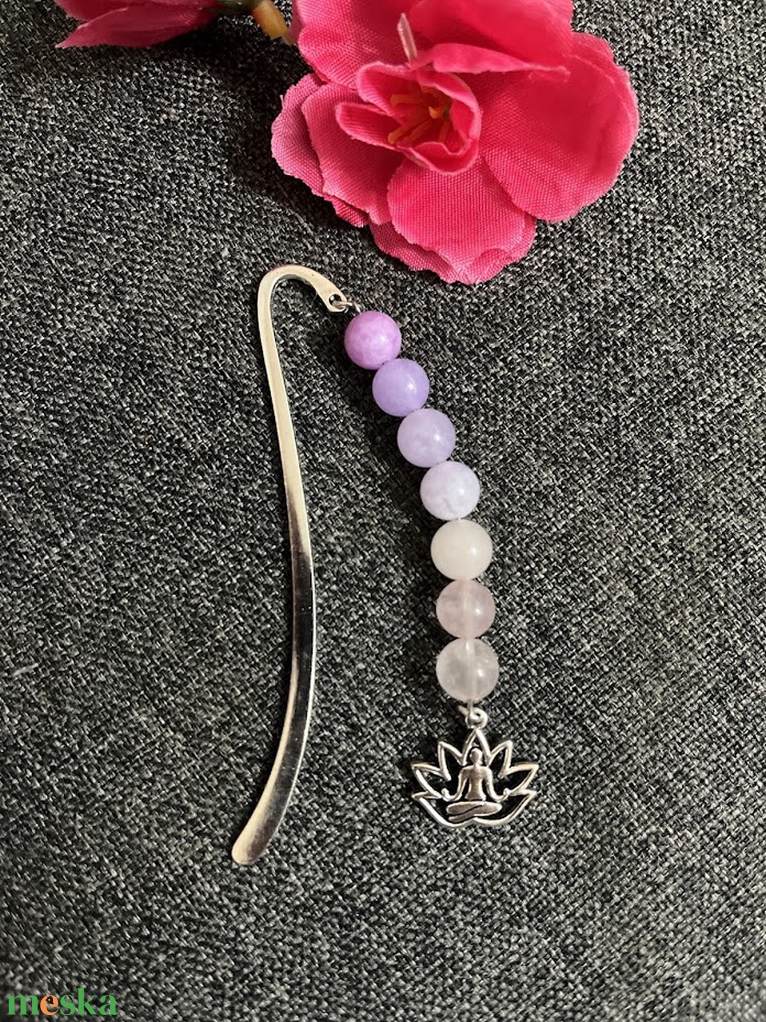 Ásványgyöngy lótusz lótuszvirág könyvjelző - könyv & zene - könyvjelző - Meska.hu