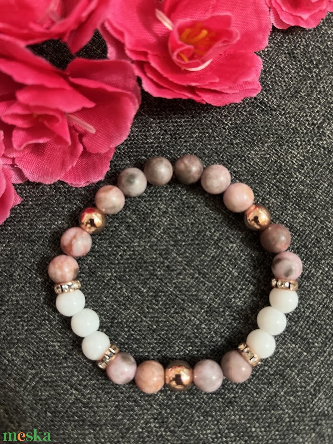 Ásványkarkötő zebra jáspis, jade - ékszer - karkötő - ásványkarkötő - Meska.hu