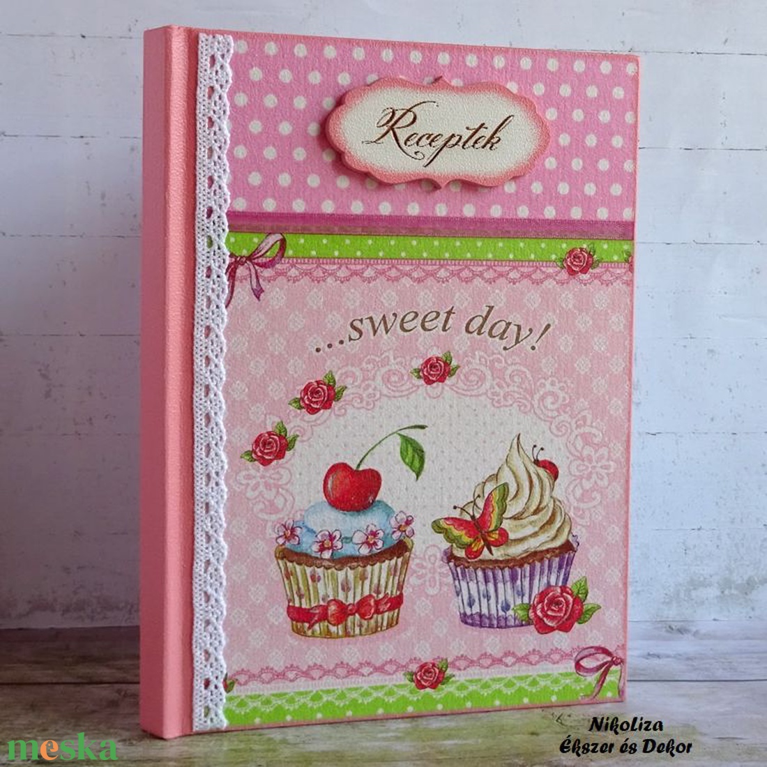 Muffinok receptkönyv, receptfüzet rózsaszín - otthon & életmód - konyhafelszerelés, tálalás - sütés, főzés - receptfüzet - Meska.hu Muffinok receptkönyv, receptfüzet rózsaszín - otthon & életmód - konyhafelszerelés, tálalás - sütés, főzés - receptfüzet - Meska.hu