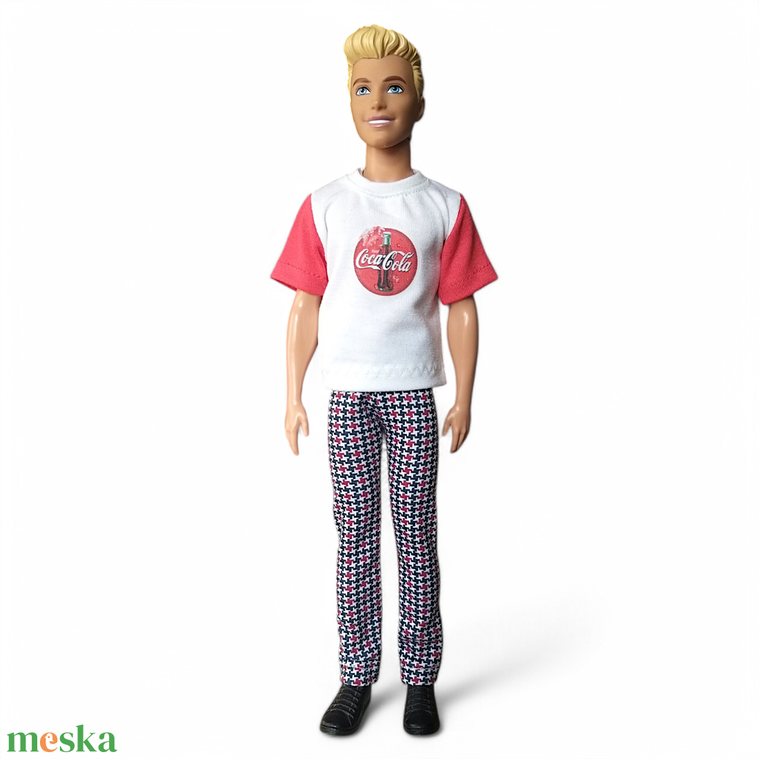 Fiú póló, Ken póló, Coca Cola mintával- ruha barbie típusú babákhoz (f007cc) - játék & sport - baba & babaház - barbie ruhák - Meska.hu