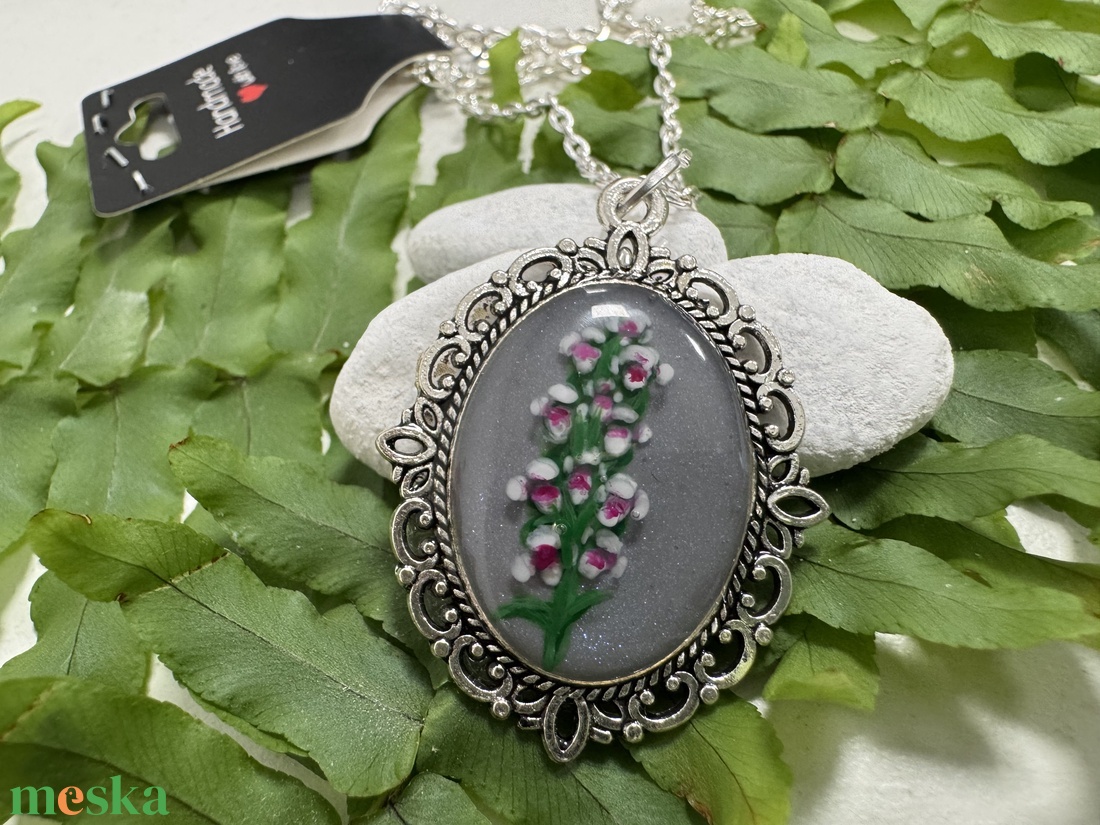 Tátika nyaklánc  - ékszer - nyaklánc - medálos nyaklánc - Meska.hu