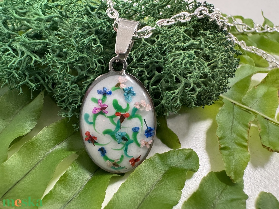 Virágindák nyaklánc  - ékszer - nyaklánc - medálos nyaklánc - Meska.hu