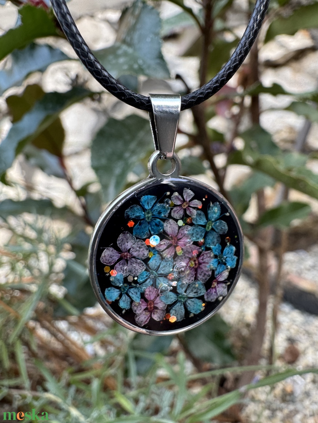 Éjféli virágzás nyaklánc  - ékszer - nyaklánc - medálos nyaklánc - Meska.hu