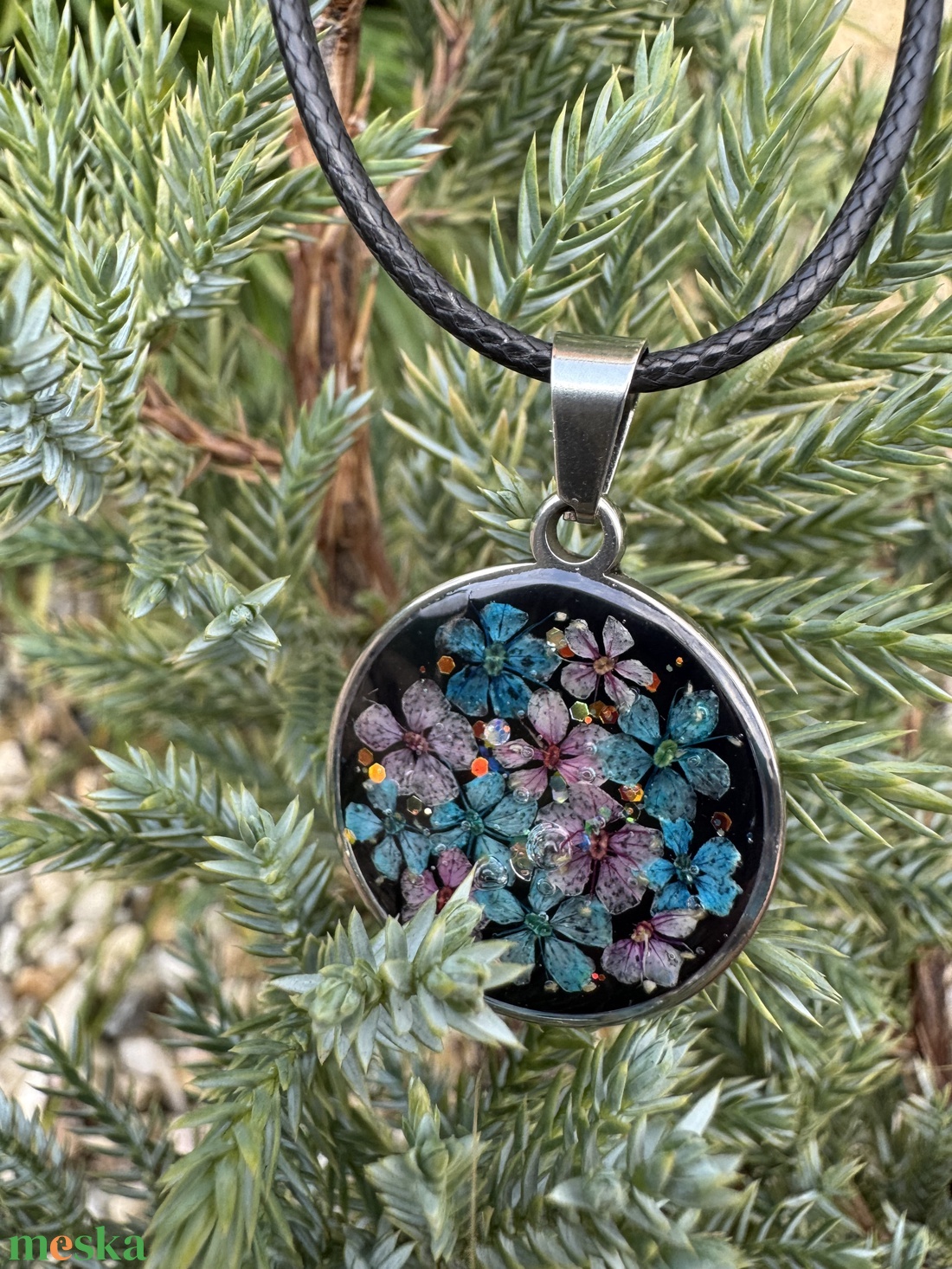 Éjféli virágzás nyaklánc  - ékszer - nyaklánc - medálos nyaklánc - Meska.hu