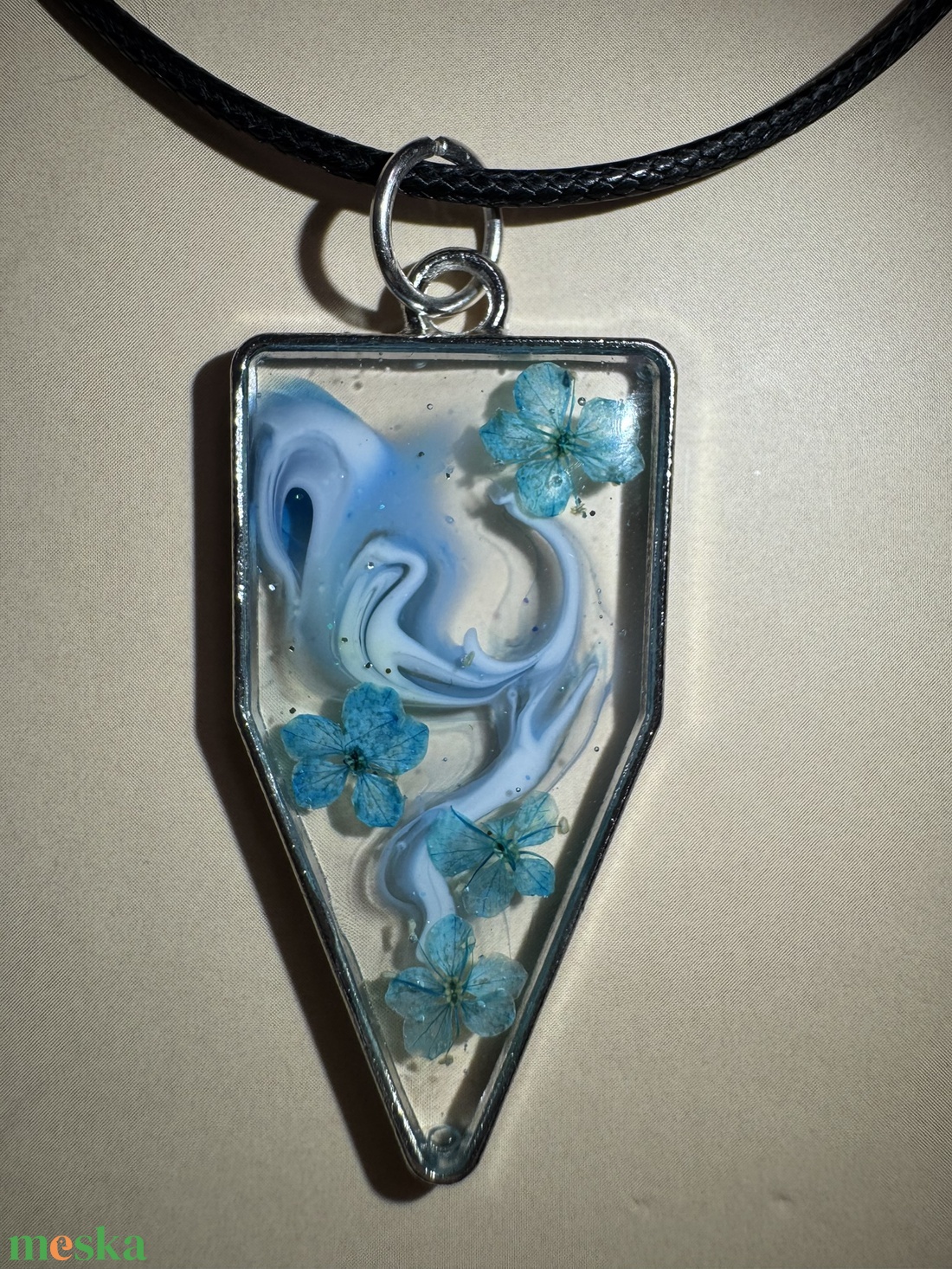 Kék örvény 02 - egyedi, kézzel festett medál  - ékszer - nyaklánc - medálos nyaklánc - Meska.hu
