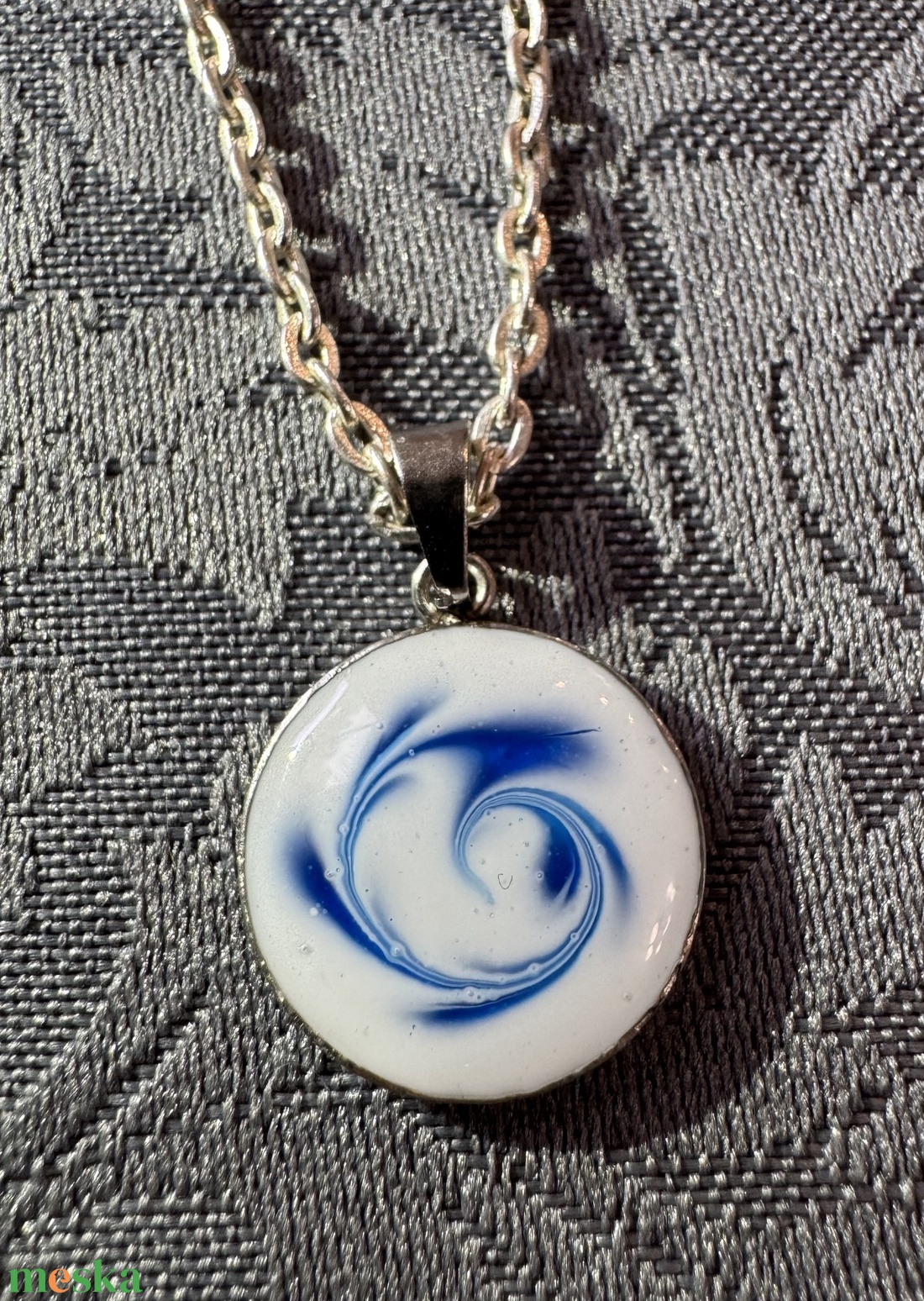 Kék örvény - medál nyakláncon - ékszer - nyaklánc - medálos nyaklánc - Meska.hu
