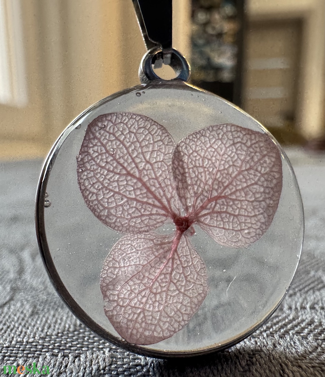 Lebegés - medál nyakláncon - ékszer - nyaklánc - medálos nyaklánc - Meska.hu