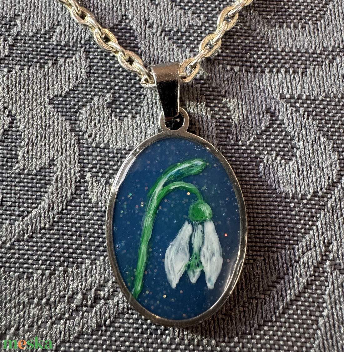 Hóvirág - egyedi, kézzel festett medál nyakláncon - ékszer - nyaklánc - medálos nyaklánc - Meska.hu