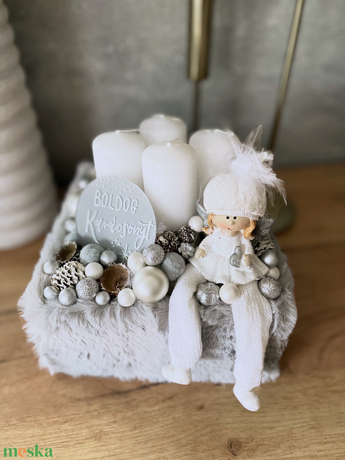 Adventi koszorú szürke szőrmés - karácsony - adventi díszek - adventi koszorú - Meska.hu