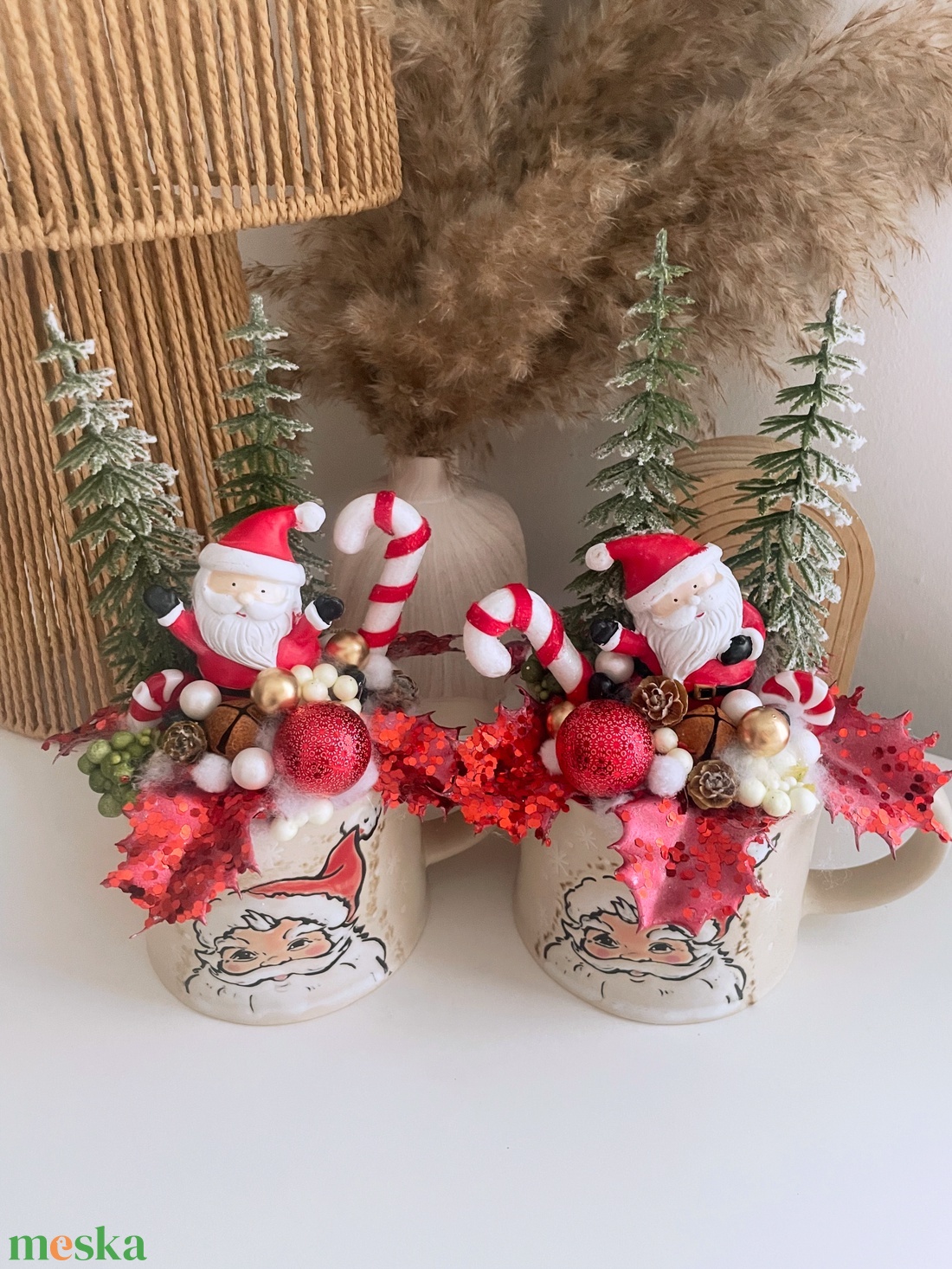 Mikulásos asztaldísz kerámia bögrében - karácsony - adventi díszek - adventi asztaldísz - Meska.hu