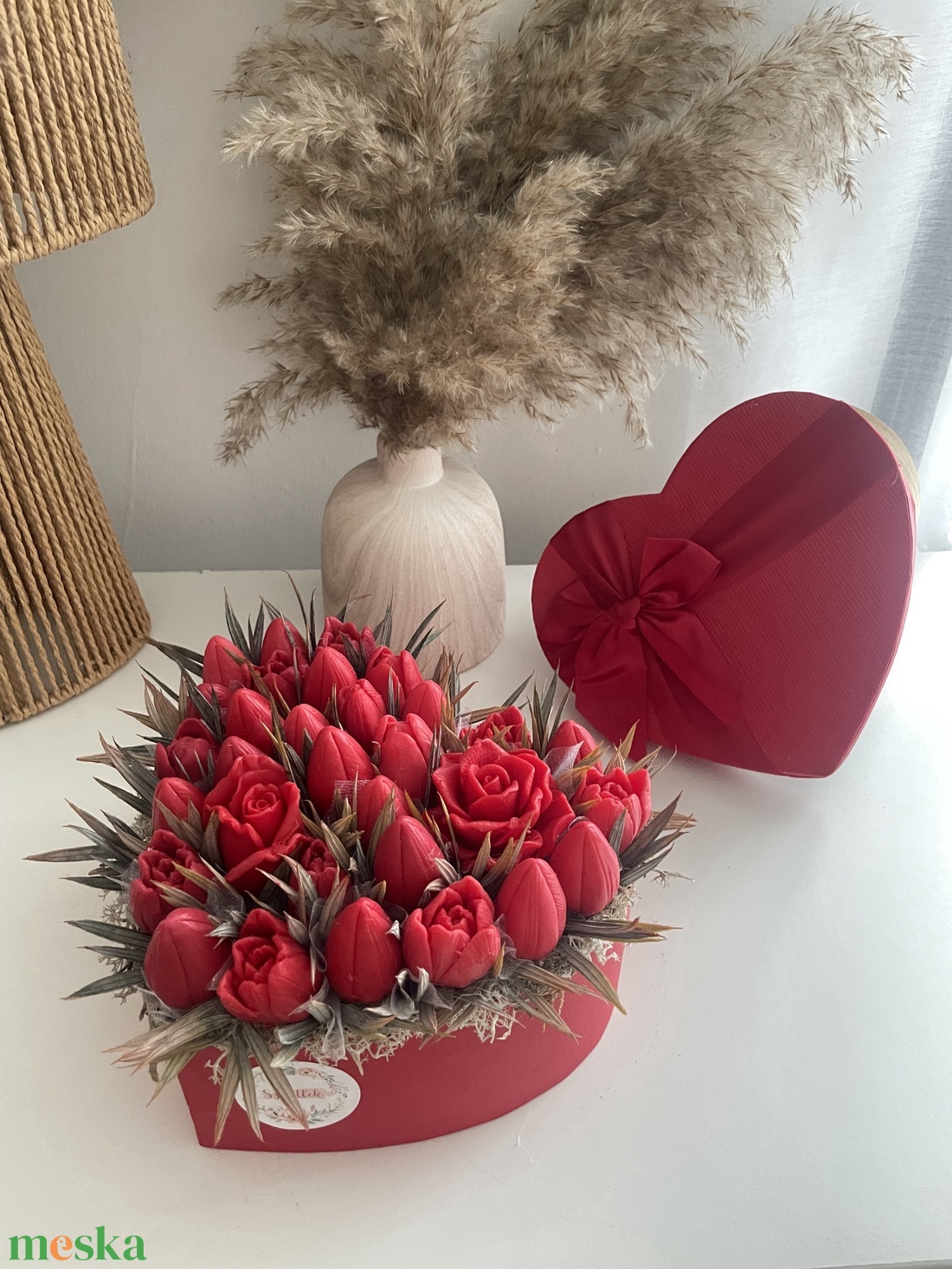 Valentin nap szív alakú Szappanvirág box - otthon & életmód - virágdekoráció - virágok - virágbox - Meska.hu