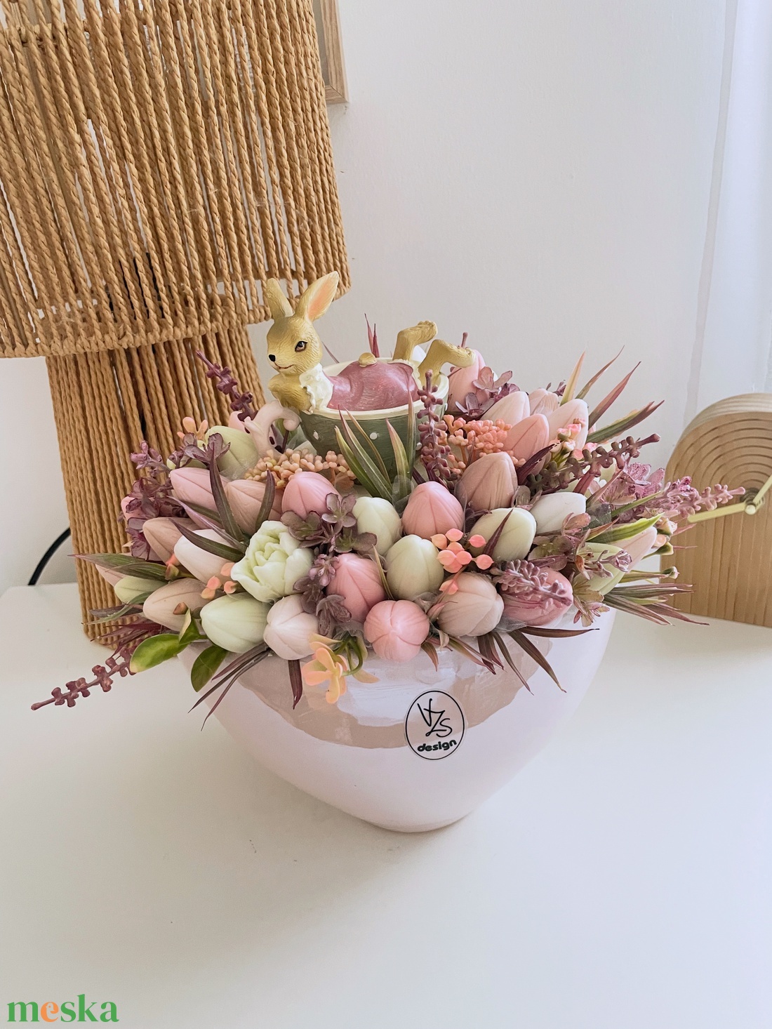 Clayre Eef nyuszi figurás tavaszi asztaldísz magasfényű Vzs kerámia kaspóban - otthon & életmód - dekoráció - asztal és polc dekoráció - asztaldísz - Meska.hu