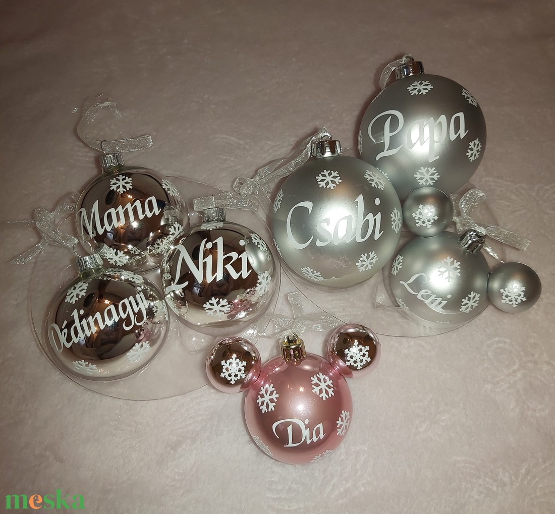 Névre szóló, egyedi feliratos karácsonyfa dísz - karácsony - karácsonyi lakásdekoráció - karácsonyfadíszek - Meska.hu