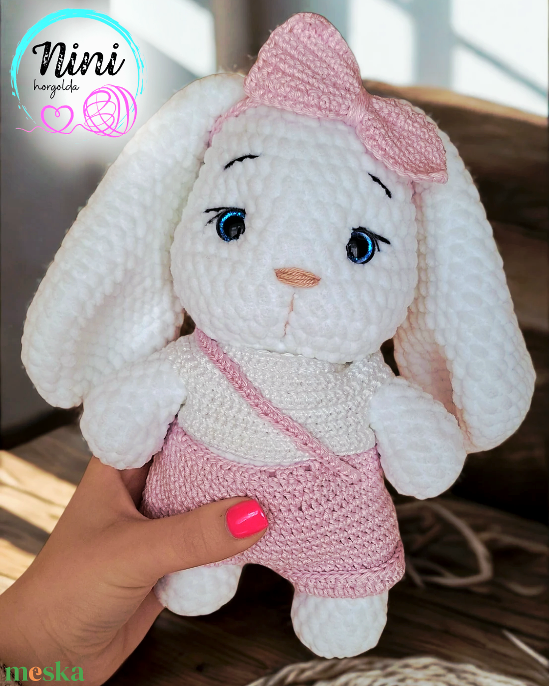 Horgolt nyuszi - masnival, ruhában - játék & sport - plüssállat & játékfigura - nyuszi - Meska.hu