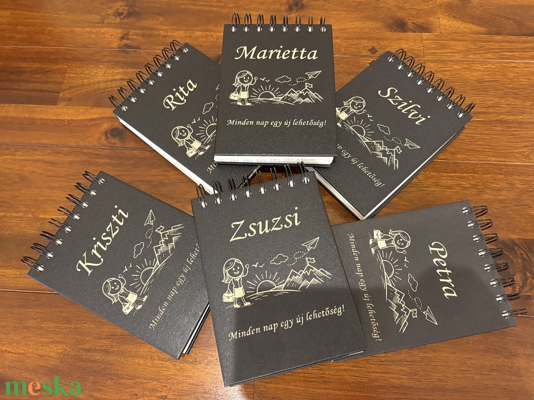 Névre szóló jegyzetfüzet - otthon & életmód - papír, írószer - jegyzetfüzet & napló - Meska.hu