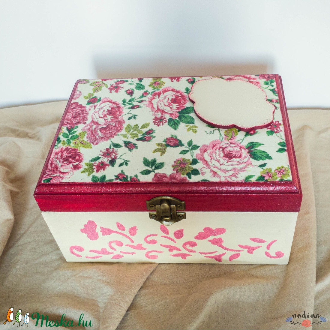 Személyes üzenettel ellátható, négyszögletes fa dobozka rózsaszín és bézs színekben - otthon & lakás - dekoráció - Meska.hu