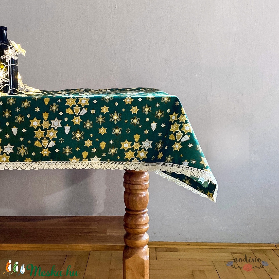 Karácsonyi, adventi csipke szegélyes terítő, arany mintával, bézs csipke szegéllyel (98x140cm) - karácsony - karácsonyi lakásdekoráció - Meska.hu
