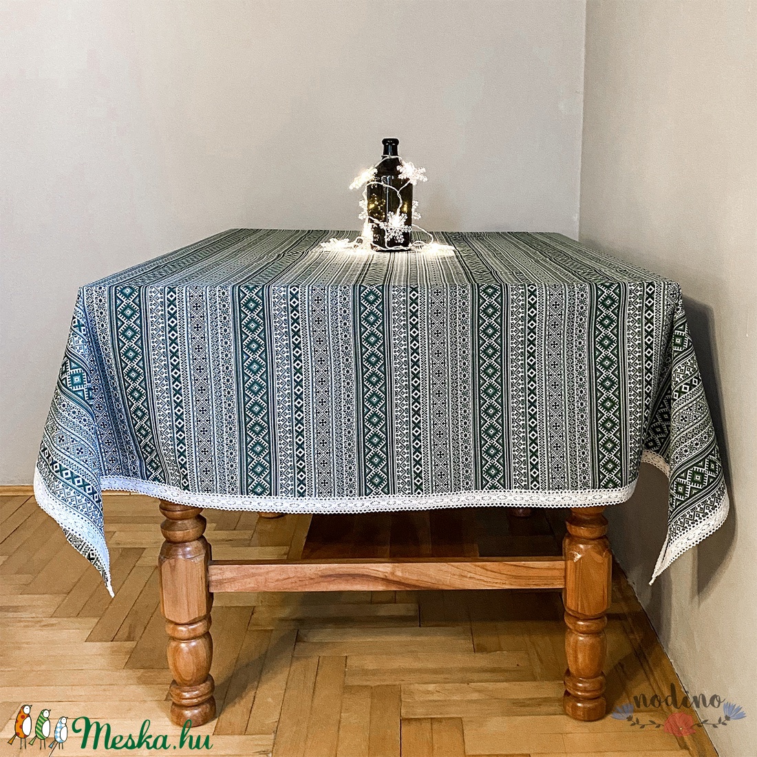 Karácsonyi, adventi zöld mintás terítő, fehér csipke szegéllyel (132x180cm) - karácsony - karácsonyi lakásdekoráció - ünnepi asztaldekoráció - Meska.hu Karácsonyi, adventi zöld mintás terítő, fehér csipke szegéllyel (132x180cm) - karácsony - karácsonyi lakásdekoráció - ünnepi asztaldekoráció - Meska.hu