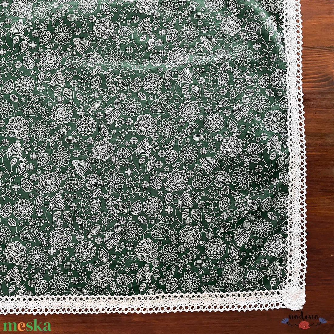 Zöld-fehér virág mintás terítő csipke szegéllyel (140 x 140cm) - otthon & életmód - konyhafelszerelés, tálalás - tálalás - terítő - Meska.hu Zöld-fehér virág mintás terítő csipke szegéllyel (140 x 140cm) - otthon & életmód - konyhafelszerelés, tálalás - tálalás - terítő - Meska.hu