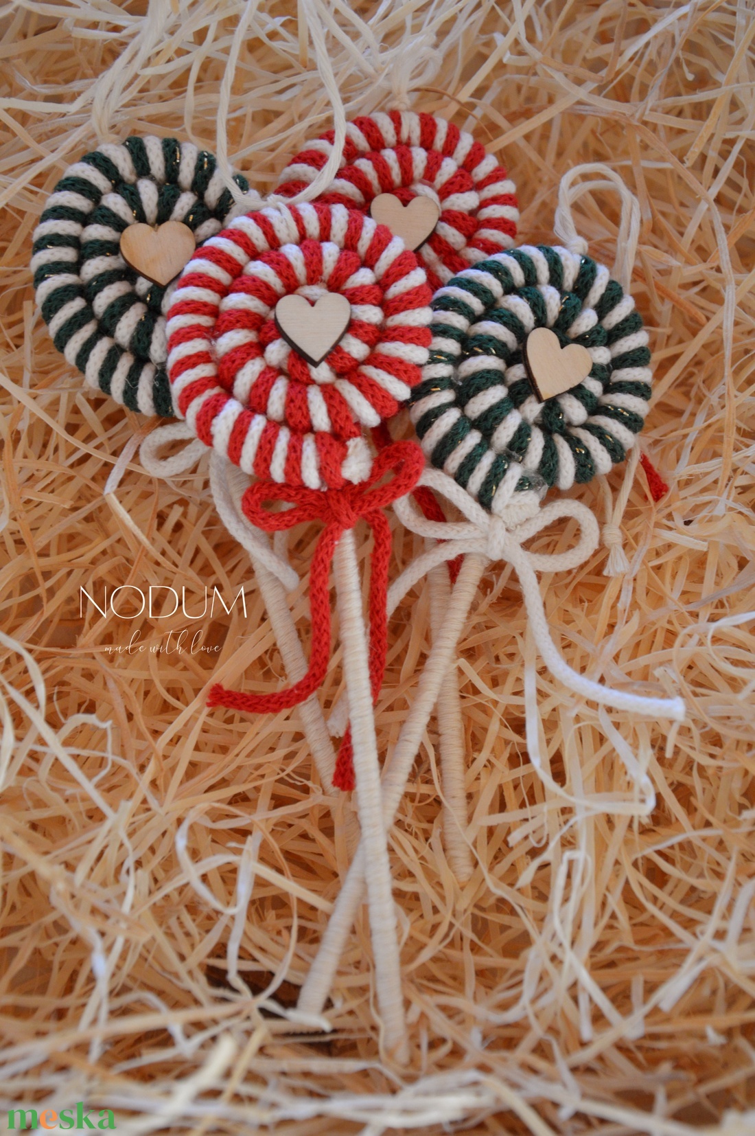 Makramé nyalóka (Lollipop) - karácsony - karácsonyi lakásdekoráció - karácsonyi lakásdíszek - Meska.hu Makramé nyalóka (Lollipop) - karácsony - karácsonyi lakásdekoráció - karácsonyi lakásdíszek - Meska.hu