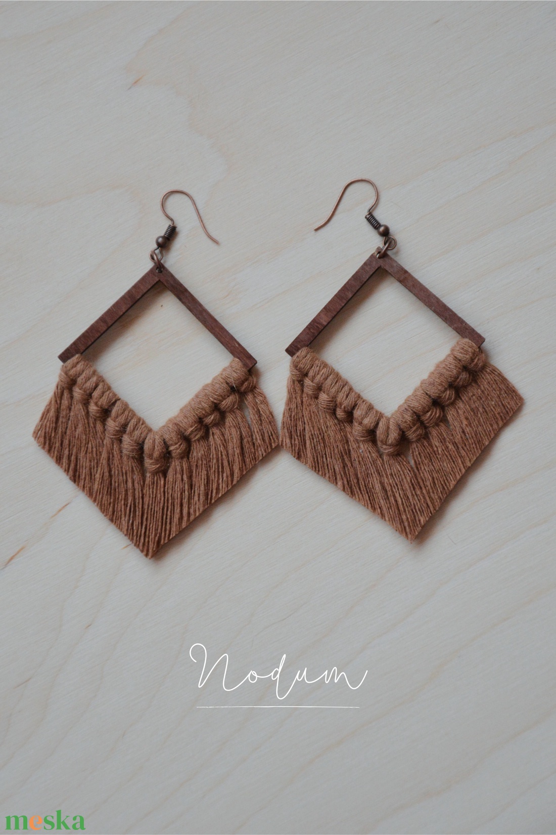 Makramé fülbevaló (Terra kollekció) - esküvő - ékszer - fülbevaló - Meska.hu