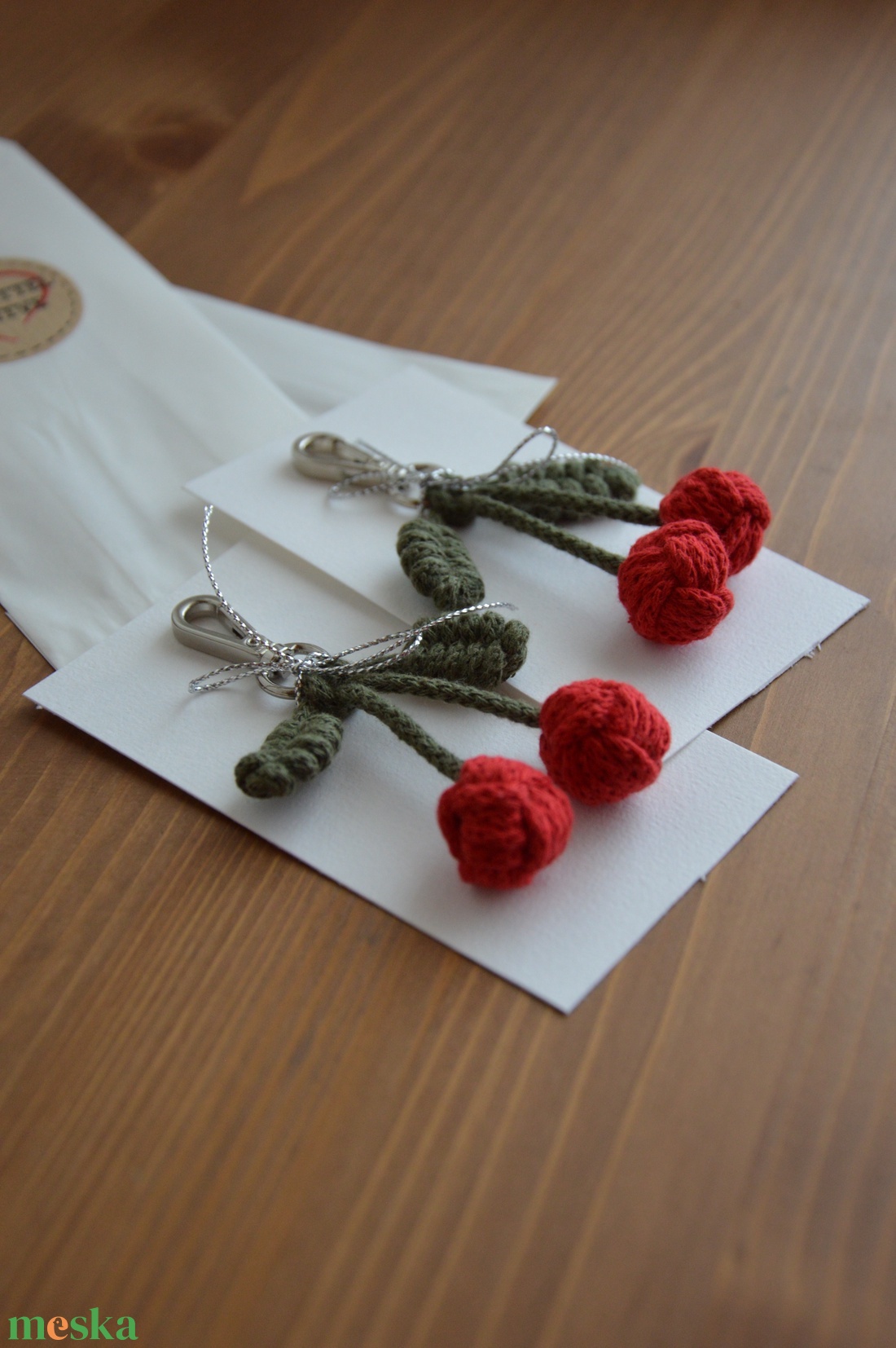 Cseresznye kulcstartó/táskadísz - táska & tok - kulcstartó & táskadísz - kulcstartó - Meska.hu