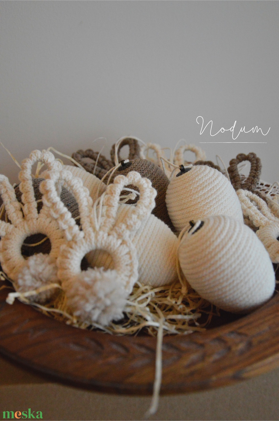 Húsvéti tojás (5 cm alap) - ünnepi díszek, dekorációk - húsvéti díszek és dekorációk - húsvéti tojás, hímestojás - Meska.hu