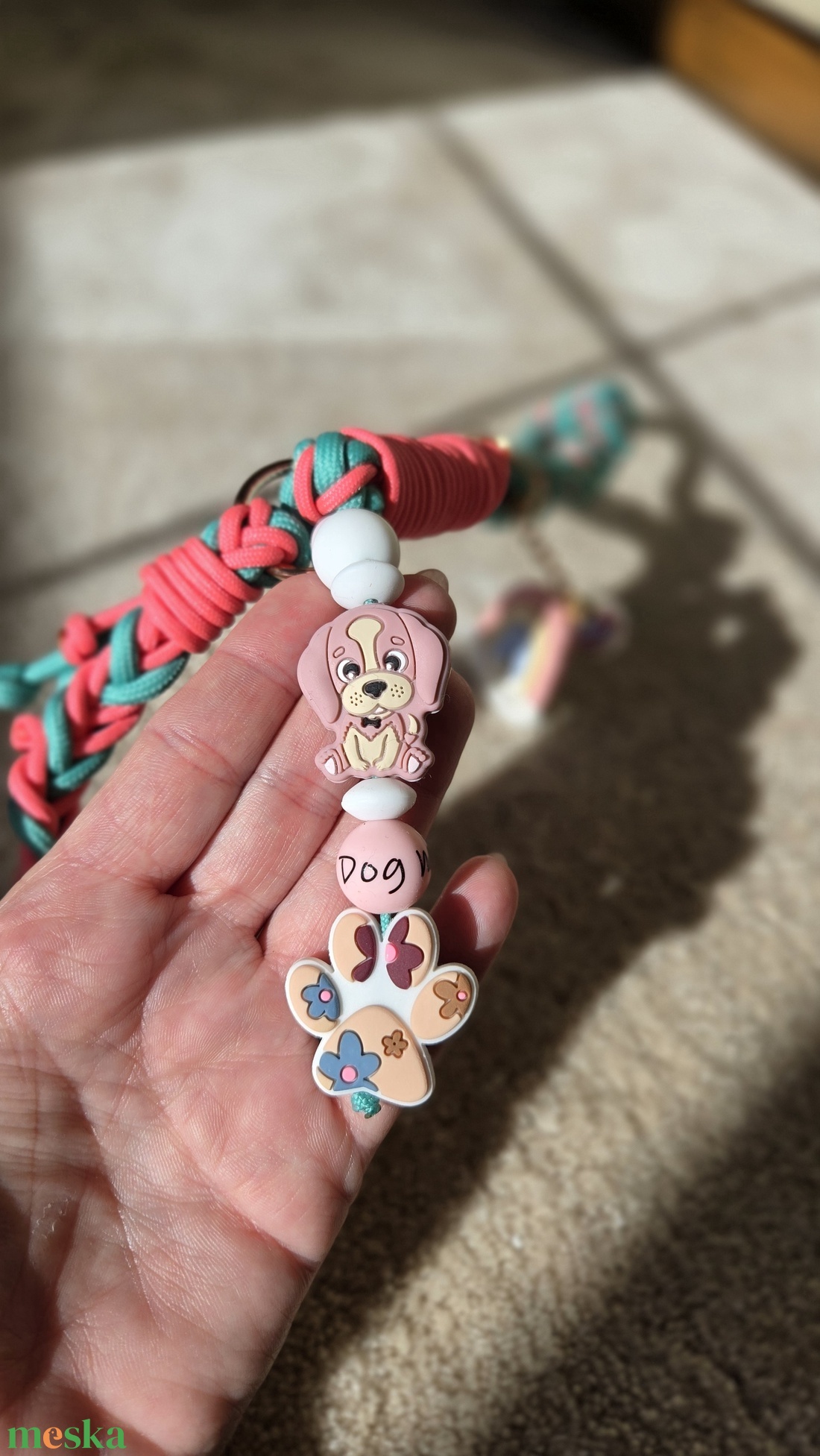 Rainbow Joy � Kézműves Fonott Paracord Póráz, Nyakkörv és Cuki Szivárványos Fityegő Szett S-es - otthon & életmód - kisállatoknak - kutyáknak - kutya nyakörv, póráz szett - Meska.hu