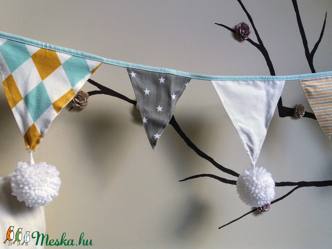 Kifutó termékek: Nyuszis díszpárna és füzér szettben -  - Meska.hu