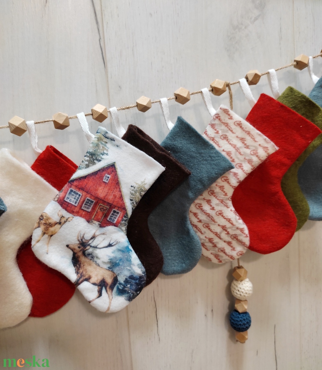 Skandináv hangulatú adventi naptár, csizmák - karácsony - adventi díszek - adventi naptár - Meska.hu