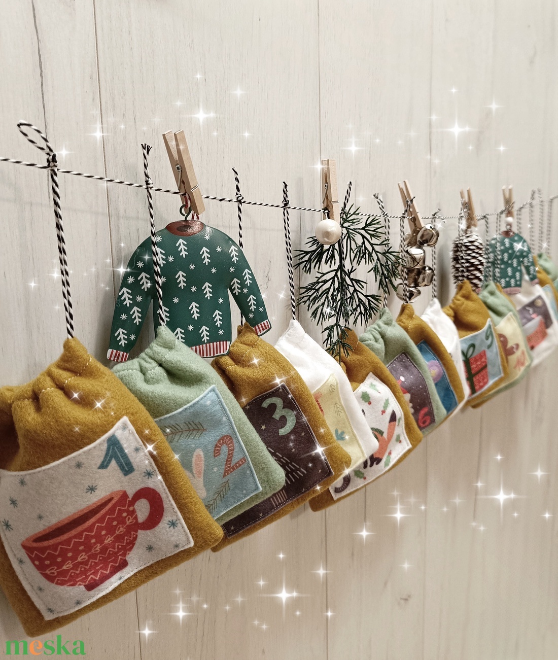 Adventi naptár, polár zsákok - karácsony - adventi díszek - adventi naptár - Meska.hu