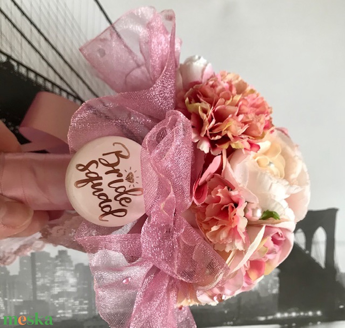 Rózsaszín pink krém barack pasztell, tüll és organza örökcsokor, leánybúcsú csokor, koszorúslány csokor esküvőre - esküvő - menyasszonyi- és dobócsokor - Meska.hu Rózsaszín pink krém barack pasztell, tüll és organza örökcsokor, leánybúcsú csokor, koszorúslány csokor esküvőre - esküvő - menyasszonyi- és dobócsokor - Meska.hu
