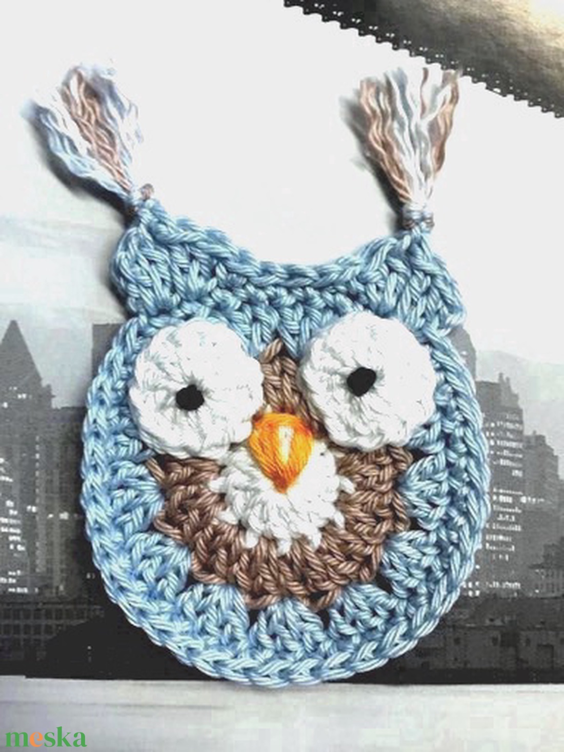 Bagoly dísz ruhadísz rávarrható horgolt cuki kis bagoly - ékszer - kitűző és bross - kitűző - Meska.hu Bagoly dísz ruhadísz rávarrható horgolt cuki kis bagoly - ékszer - kitűző és bross - kitűző - Meska.hu