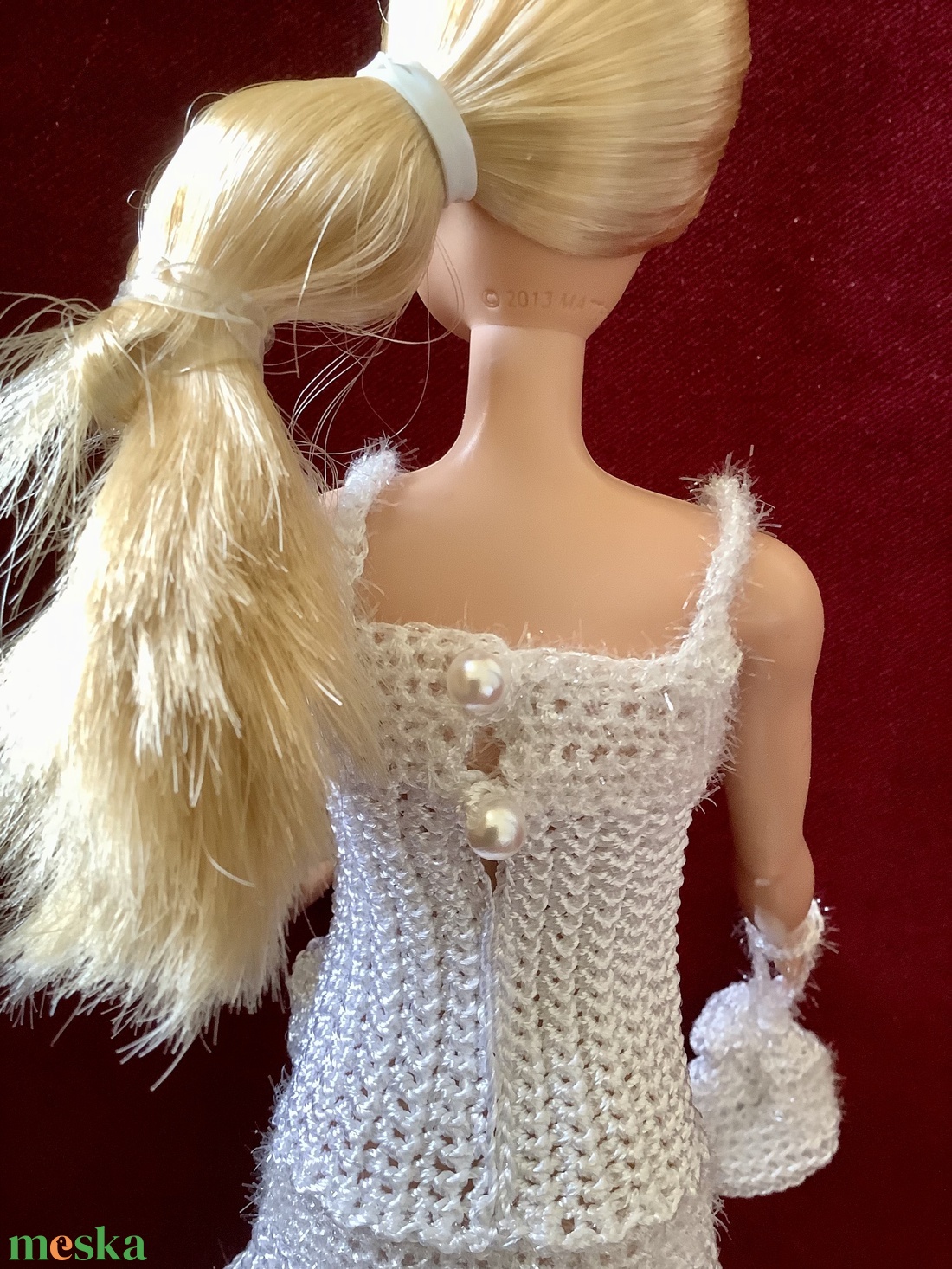 Hófehér Barbie baba együttes nyári pántos ruha stólával és szütyővel, esti koktélparti vagy vízparti sétához - játék & sport - baba & babaház - barbie ruhák - Meska.hu Hófehér Barbie baba együttes nyári pántos ruha stólával és szütyővel, esti koktélparti vagy vízparti sétához - játék & sport - baba & babaház - barbie ruhák - Meska.hu