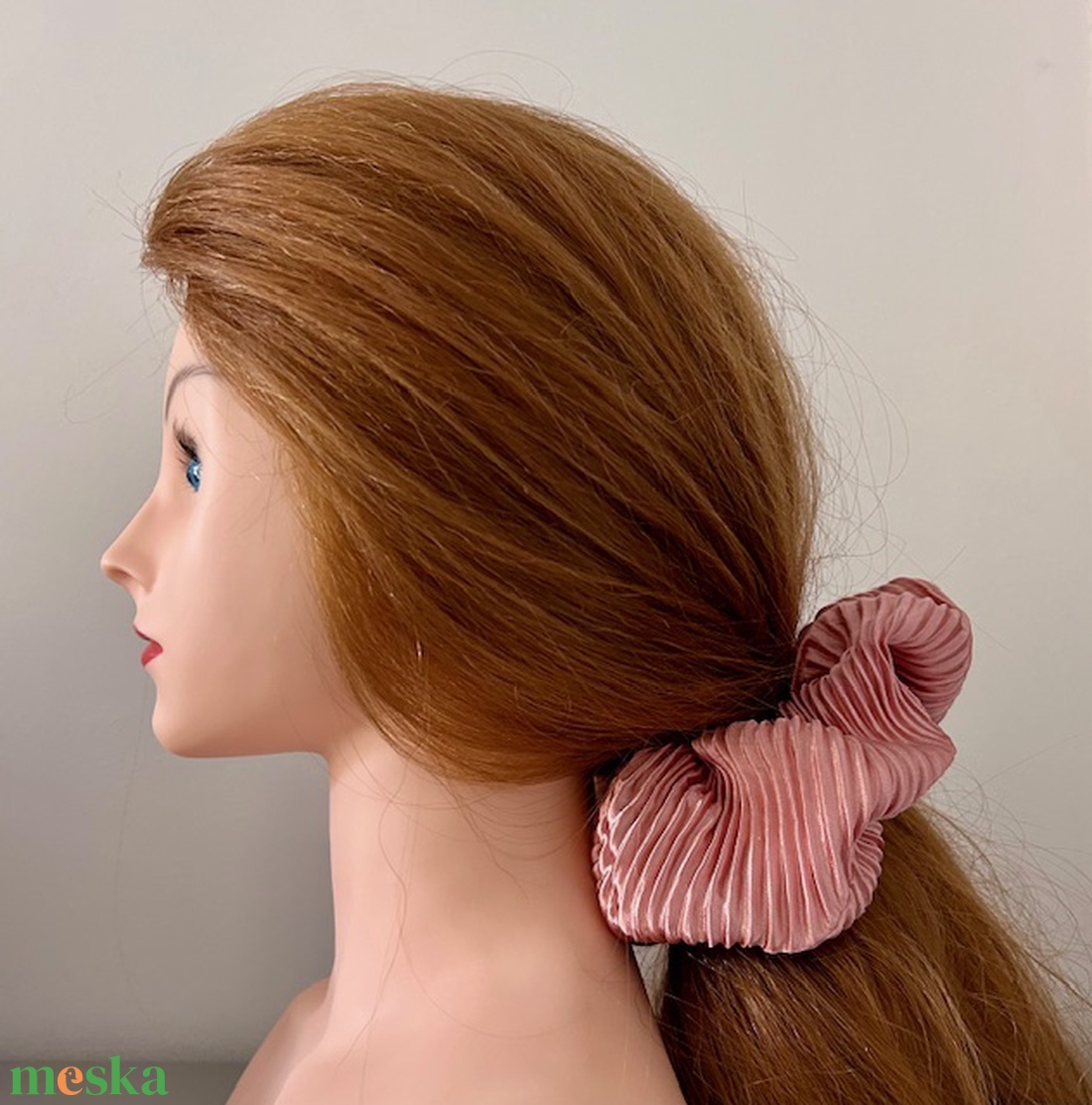 Szatén pliszé scrunchie hajgumi konty hajtű lófarok - ruha & divat - hajdísz & hajcsat - hajdísz - Meska.hu