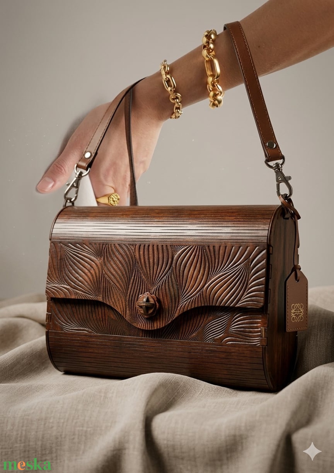 Lézervágott fa válltáska - táska & tok - kézitáska & válltáska - kézitáska - Meska.hu