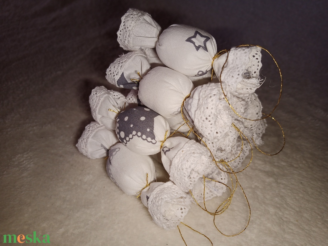 Textil szaloncukor - karácsony - karácsonyi lakásdekoráció - karácsonyfadíszek - Meska.hu