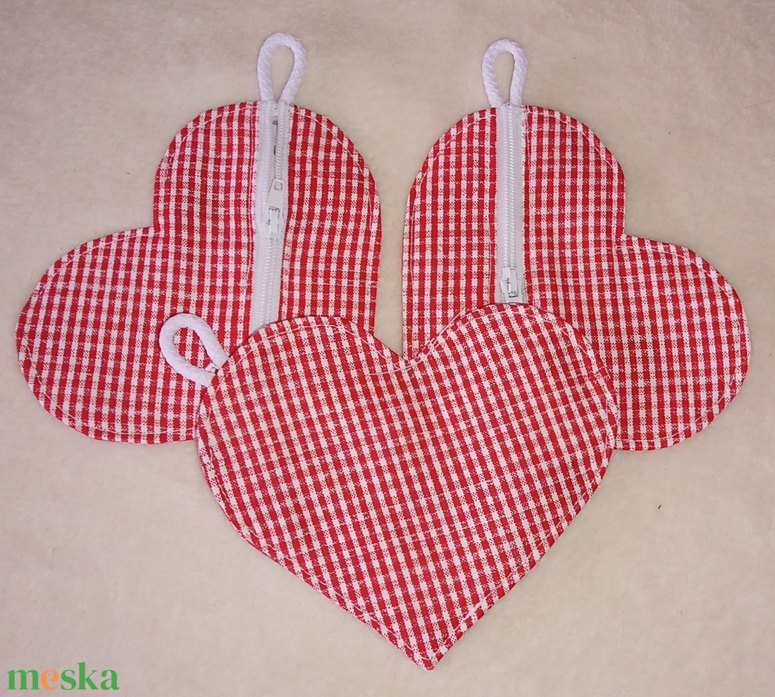 Mini szív alakú pénztárca - táska & tok - pénztárca & más tok - aprópénztartó - Meska.hu Mini szív alakú pénztárca - táska & tok - pénztárca & más tok - aprópénztartó - Meska.hu