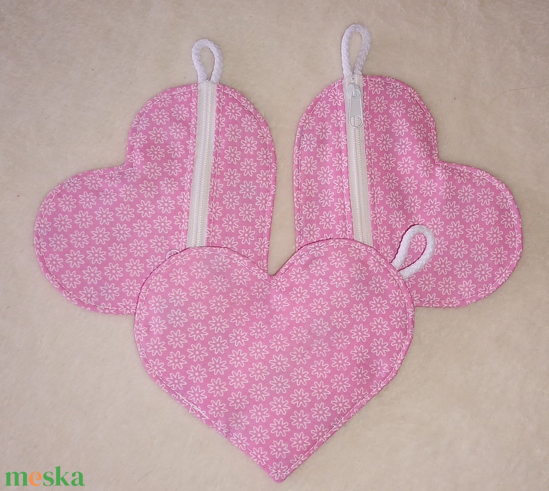Mini szív alakú pénztárca - táska & tok - pénztárca & más tok - aprópénztartó - Meska.hu Mini szív alakú pénztárca - táska & tok - pénztárca & más tok - aprópénztartó - Meska.hu