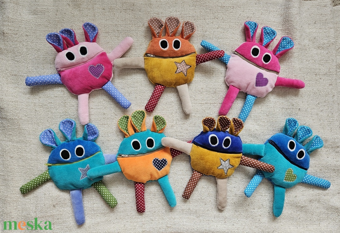 Gondevő manó - játék & sport - plüssállat & játékfigura - szörnyike - Meska.hu